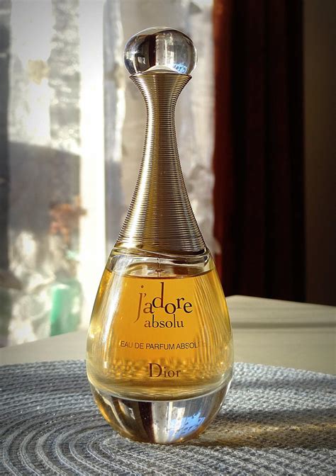 J'Adore Absolu Dior perfume 